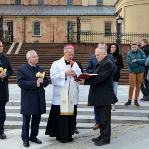 Nowy ambulans dla Hospicjum w Kielcach