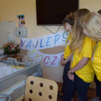 Wolontariusze z Kielc pomagali w puckim Hospicjum
